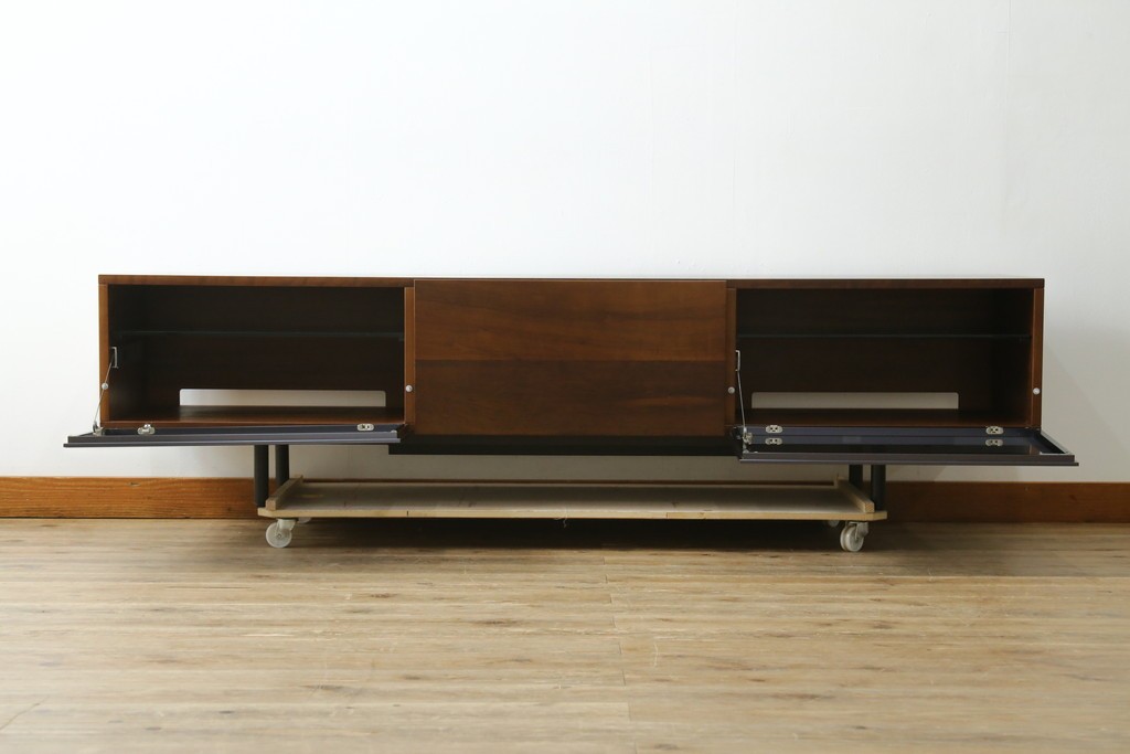 中古　美品　Cassinaixc.(カッシーナイクスシー)　BREATH(ブレス)シアターボード　(R-084226)