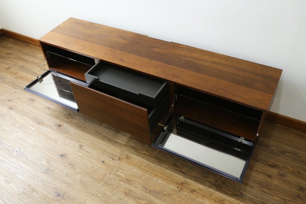 中古　美品　Cassinaixc.(カッシーナイクスシー)　BREATH(ブレス)シアターボード　(R-084226)
