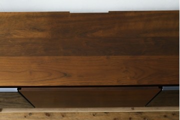 中古　美品　Cassinaixc.(カッシーナイクスシー)　BREATH(ブレス)シアターボード　(R-084226)