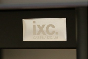 中古　美品　Cassinaixc.(カッシーナイクスシー)　BREATH(ブレス)シアターボード　(R-084226)