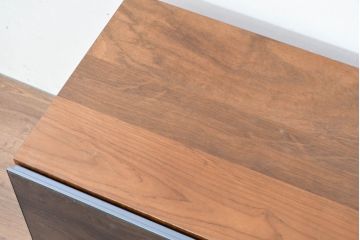 中古　美品　Cassinaixc.(カッシーナイクスシー)　BREATH(ブレス)　洗練されたモダンデザインが素敵なシアターボード(テレビ台、テレビボード、リビングボード、ローボード、収納棚、戸棚)(R-084226)