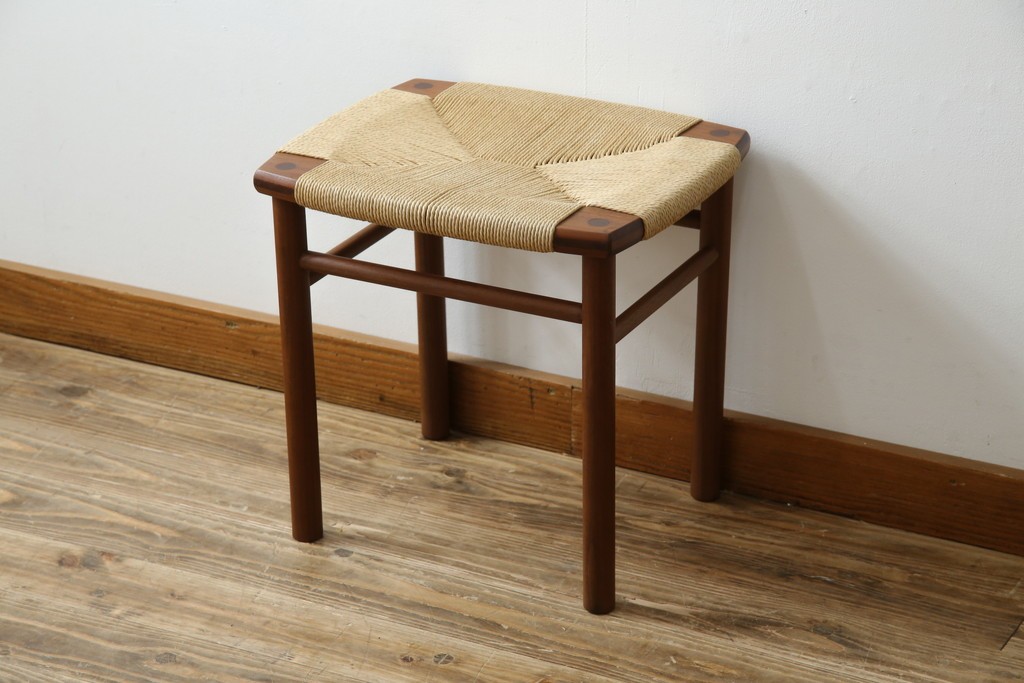 中古　美品　ドモク堂　ペーパーコード　自然で温かみのある雰囲気が魅力のスツール　(R-084227)