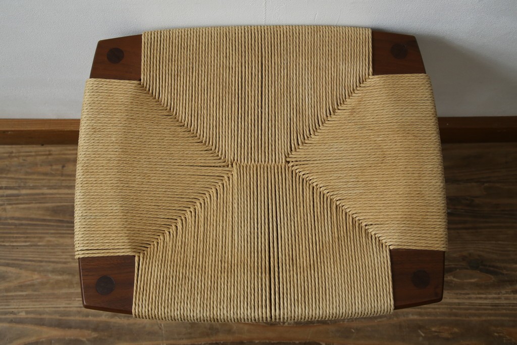 中古　美品　ドモク堂　ペーパーコード　自然で温かみのある雰囲気が魅力のスツール　(R-084227)