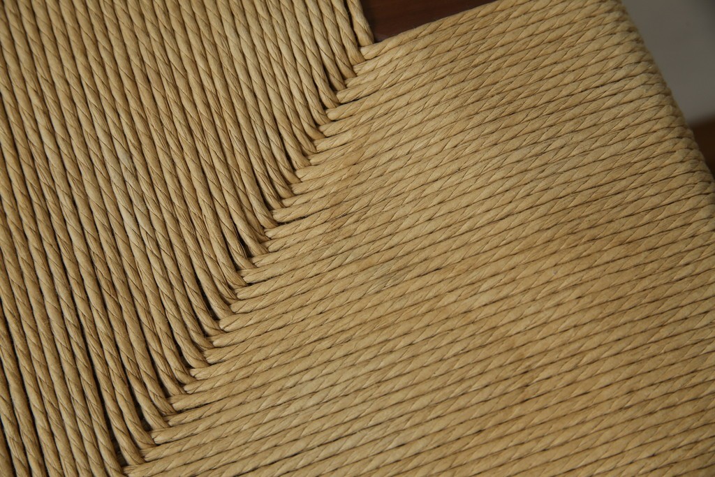 中古　美品　ドモク堂　ペーパーコード　自然で温かみのある雰囲気が魅力のスツール　(R-084227)