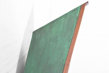 中古　美品　希少デザイン‼　大人の遊び心をくすぐるワインラック付きのボート型キャビネット(収納棚、戸棚、飾り棚、陳列棚、食器棚)(R-084228)
