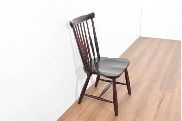 中古　美品‼　民芸家具　落ち着いた色味が上品な雰囲気を醸し出すウィンザーチェア(板座チェア、ダイニングチェア、アームレスチェア、椅子、イス)(R-084231)