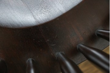 中古　美品!!　民芸家具　落ち着いた色味が上品な雰囲気を醸し出すウィンザーチェア(板座チェア、ダイニングチェア、アームレスチェア、椅子、イス)(R-084231)
