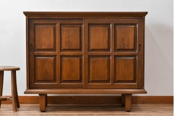 中古　美品!!　希少な廃番品!!　カリモク家具(karimoku)　COLONIAL(コロニアル)シリーズ　シンプルながらも品のある佇まいが美しい下駄箱　(R-084233)