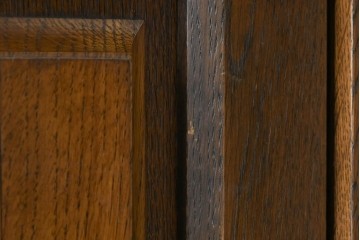 中古　美品!!　希少な廃番品!!　カリモク家具(karimoku)　COLONIAL(コロニアル)シリーズ　シンプルながらも品のある佇まいが美しい下駄箱　(R-084233)