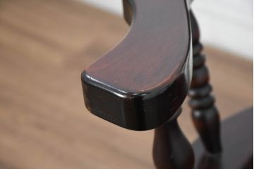 中古　美品　国産職人手作り　カバ材　品でクラシカルな佇まいがお洒落なキャプテンチェア4脚セット(アームチェア、ダイニングチェア、板座チェア、椅子、イス、バラ売り可能)(R-084236)