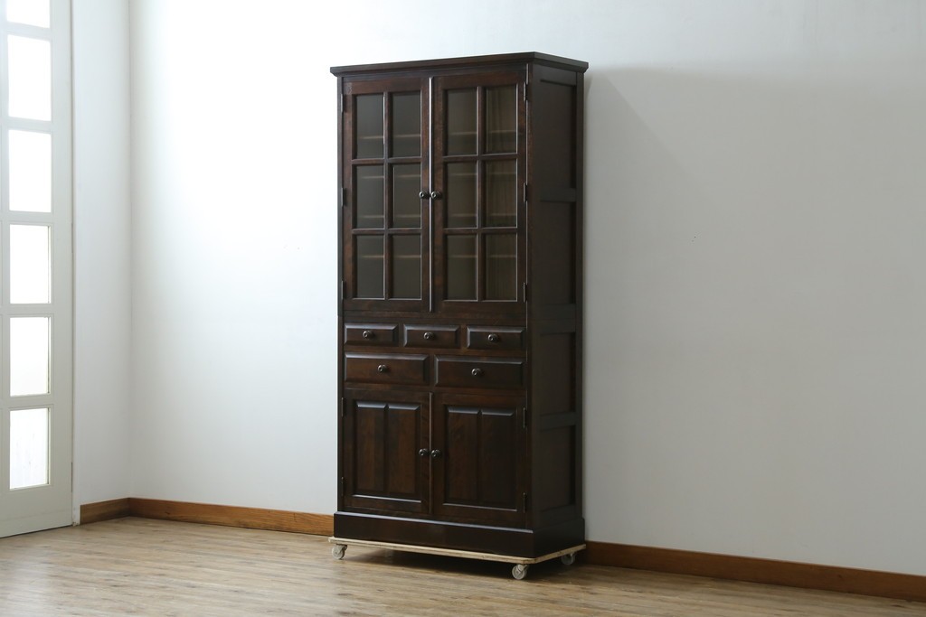 中古　北海道民芸家具　HM160K　美しい木肌とシックな佇まいが魅力的なキャビネット　(R-084237)