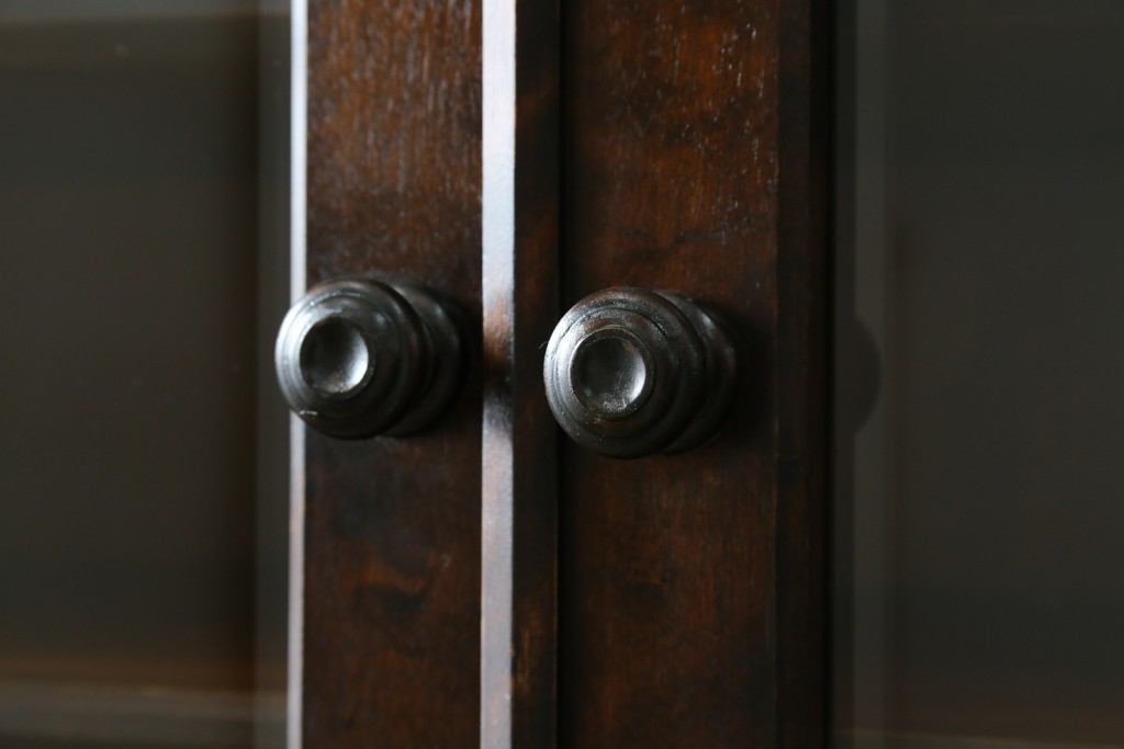 中古　北海道民芸家具　HM160K　美しい木肌とシックな佇まいが魅力的なキャビネット　(R-084237)