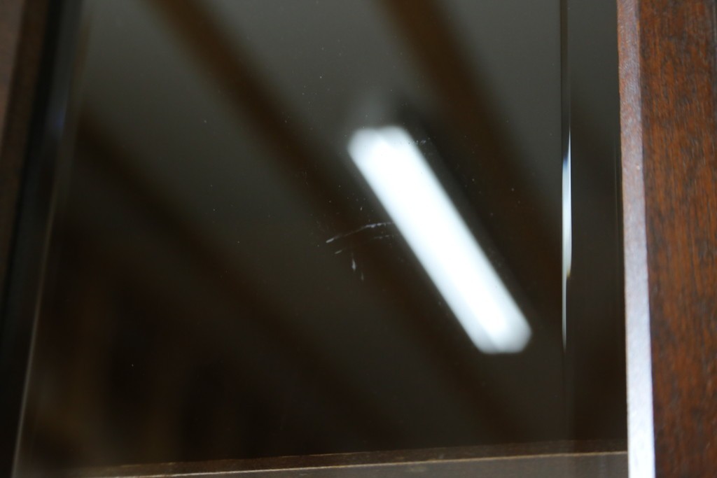 中古　北海道民芸家具　HM160K　美しい木肌とシックな佇まいが魅力的なキャビネット　(R-084237)