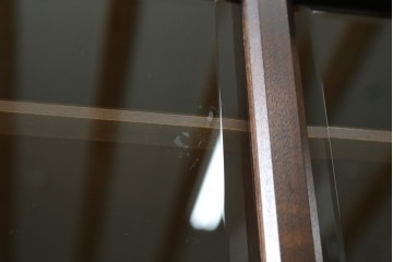 中古　北海道民芸家具　HM160K　美しい木肌とシックな佇まいが魅力的なキャビネット　(R-084237)