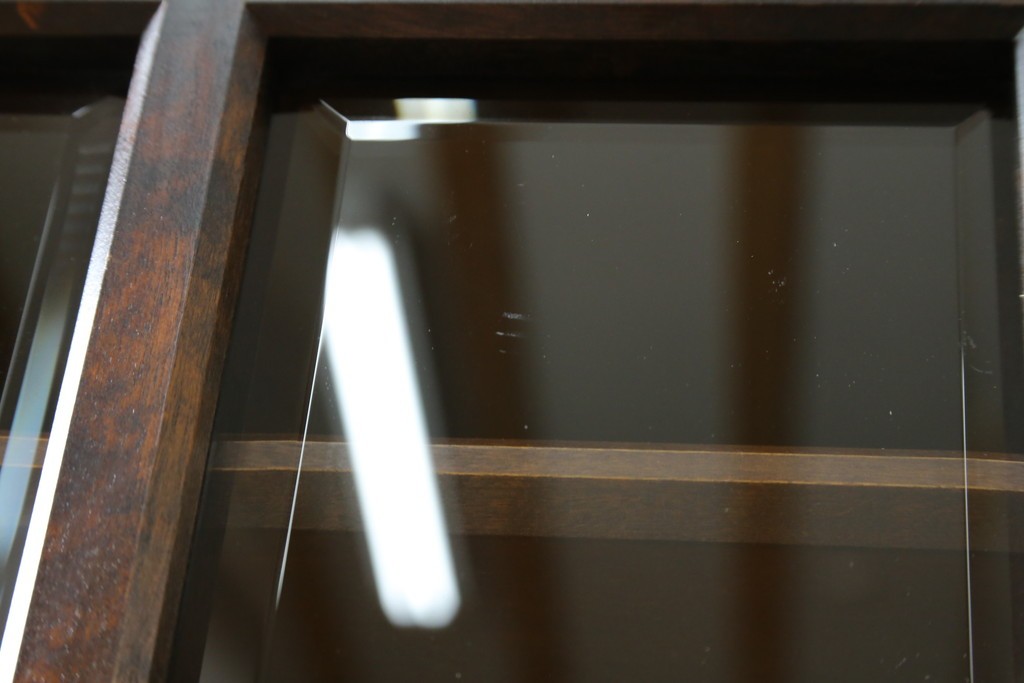 中古　北海道民芸家具　HM160K　美しい木肌とシックな佇まいが魅力的なキャビネット　(R-084237)