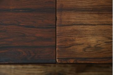 デンマークビンテージ　美しい木目が印象的なローズウッド材のエクステンションセンターテーブル(ローテーブル、ドローリーフテーブル、リビングテーブル、北欧、ヴィンテージ)(R-084242)