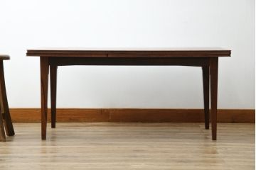 デンマークビンテージ　美しい木目が印象的なローズウッド材のエクステンションセンターテーブル(ローテーブル、ドローリーフテーブル、リビングテーブル、北欧、ヴィンテージ)(R-084242)