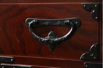 和製ビンテージ　職人手作り　工芸家具　三方欅(ケヤキ)材　美しい木地呂塗りの仙台小箪笥(仙台箪笥、衣装箪笥、収納箪笥、引き出し、ヴィンテージ)(R-084247)