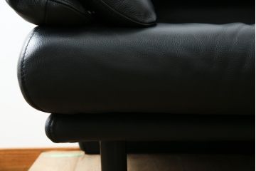 中古　美品　展示品　Poltromec(ポルトロメック)社　ジェミニシリーズ　レザー(本革)　1人掛けソファ(一人掛け、1Pソファ)(定価約30万円)(R-084249)
