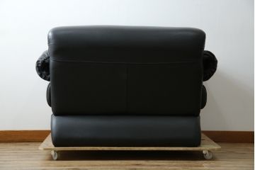 中古　美品　展示品　Poltromec(ポルトロメック)社　ジェミニシリーズ　レザー(本革)　1人掛けソファ(一人掛け、1Pソファ)(定価約30万円)(R-084249)