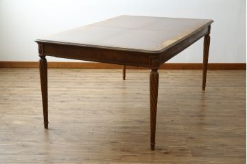 中古　DREXEL HERITAGE(ドレクセルヘリテイジ)　Tuscany Manor(タスカニー・マナー)　優雅な彫刻が上質なアンティーク空間を演出するダイニングテーブル(食卓、4人掛け、6人掛け)(R-084252)