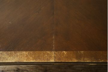 中古　DREXEL HERITAGE(ドレクセルヘリテイジ)　Tuscany Manor(タスカニー・マナー)　優雅な彫刻が上質なアンティーク空間を演出するダイニングテーブル(食卓、4人掛け、6人掛け)(R-084252)