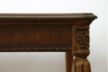 中古　DREXEL HERITAGE(ドレクセルヘリテイジ)　Tuscany Manor(タスカニー・マナー)　優雅な彫刻が上質なアンティーク空間を演出するダイニングテーブル(食卓、4人掛け、6人掛け)(R-084252)
