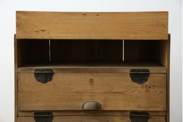 和製アンティーク　パタパタ扉付き　時の流れを感じる古い木味の小さな下駄箱(靴箱、下足入れ、卓上収納、小物収納)(R-084254)