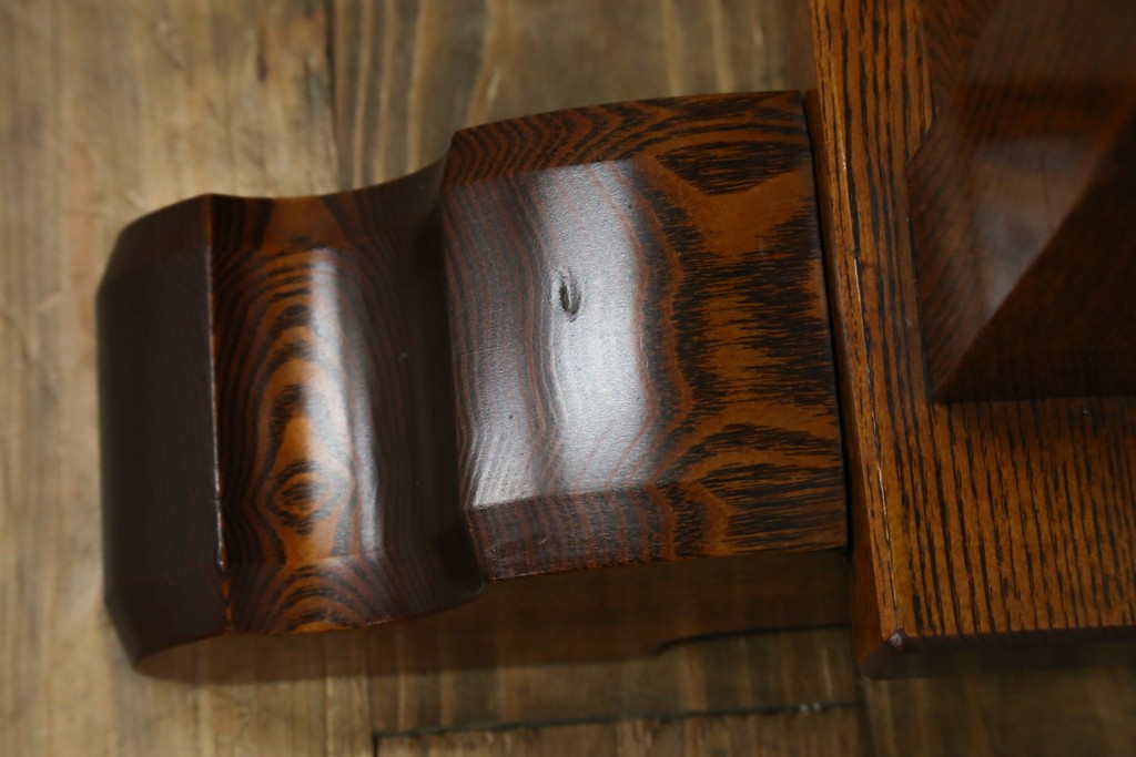 中古　超美品!!　総漆塗り　タモ材　一枚板　職人手作りの工芸家具　螺鈿(ラデン)細工の日輪紋様が存在感を放つ衝立て　定価約75万円　(R-084257)