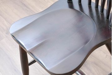 中古　美品‼　民芸家具　落ち着いた色味が上品な雰囲気を醸し出すウィンザーチェア(板座チェア、ダイニングチェア、アームレスチェア、椅子、イス)(R-084260)
