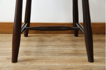 中古　美品!!　民芸家具　落ち着いた色味が上品な雰囲気を醸し出すウィンザーチェア(板座チェア、ダイニングチェア、アームレスチェア、椅子、イス)(R-084260)