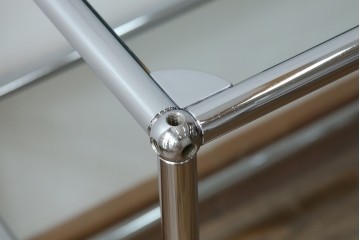 中古　美品　スイス　USMハラー(USM Haller)　ガラス天板　シンプルでスタイリッシュなデザインが魅力のキャスター付きワゴン　定価約12万円相当　(R-084265)