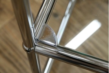 中古　美品　スイス　USMハラー(USM Haller)　ガラス天板　シンプルでスタイリッシュなデザインが魅力のキャスター付きワゴン　定価約12万円相当　(R-084265)