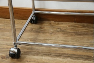 中古　美品　スイス　USMハラー(USM Haller)　ガラス天板　シンプルでスタイリッシュなデザインが魅力のキャスター付きワゴン　定価約12万円相当　(R-084265)