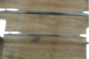 中古　美品　スイス　USMハラー(USM Haller)　ガラス天板　シンプルでスタイリッシュなデザインが魅力のキャスター付きワゴン　定価約12万円相当　(R-084265)