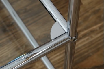 中古　美品　スイス　USMハラー(USM Haller)　ガラス天板　シンプルでスタイリッシュなデザインが魅力のキャスター付きワゴン　定価約12万円相当　(R-084265)