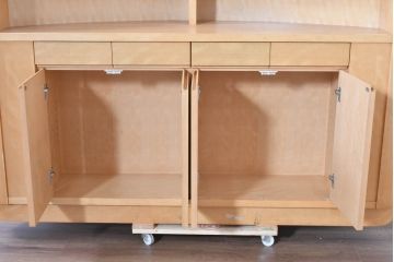 中古　希少な特注品　CONDE HOUSE(カンディハウス)　ビーチ材　図書室の両面使いラウンドカウンターテーブル(デスク、受け付け、受付カウンター、サイドボード)(製作費約90万円)(R-084266)