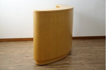 中古　希少な特注品　CONDE HOUSE(カンディハウス)　ビーチ材　図書室の両面使いラウンドカウンターテーブル　製作費約90万円相当　(R-084266)