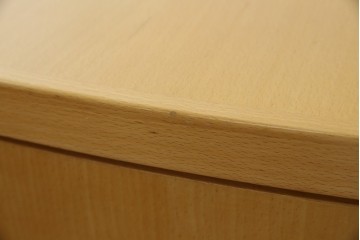 中古　希少な特注品　CONDE HOUSE(カンディハウス)　ビーチ材　図書室の両面使いラウンドカウンターテーブル　製作費約90万円相当　(R-084266)