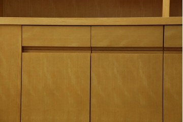 中古　希少な特注品　CONDE HOUSE(カンディハウス)　ビーチ材　図書室の両面使いラウンドカウンターテーブル　製作費約90万円相当　(R-084266)