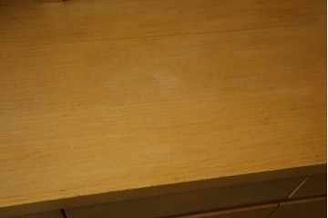 中古　希少な特注品　CONDE HOUSE(カンディハウス)　ビーチ材　図書室の両面使いラウンドカウンターテーブル　製作費約90万円相当　(R-084266)