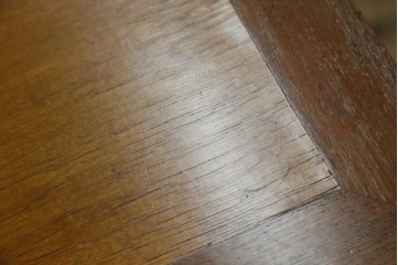 和製アンティーク　希少!!　繊細で個性的なデザインが魅力!楢(ナラ)材の花台　(R-084270)