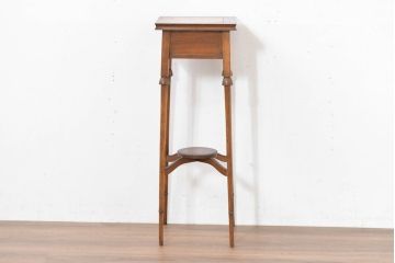 和製アンティーク　希少‼　繊細で個性的なデザインが魅力!楢(ナラ)材の花台(サイドテーブル、飾り台、ディスプレイ台)(R-084270)