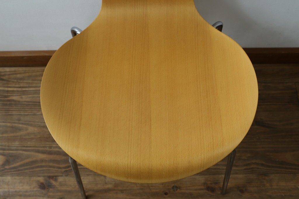 中古　美品　FRITZ HANSEN(フリッツ・ハンセン)　SERIES 7(セブンチェア)　ビーチ材　北欧モダンなお部屋におすすめ!シャープな脚がお洒落なダイニングチェア　(R-084272)