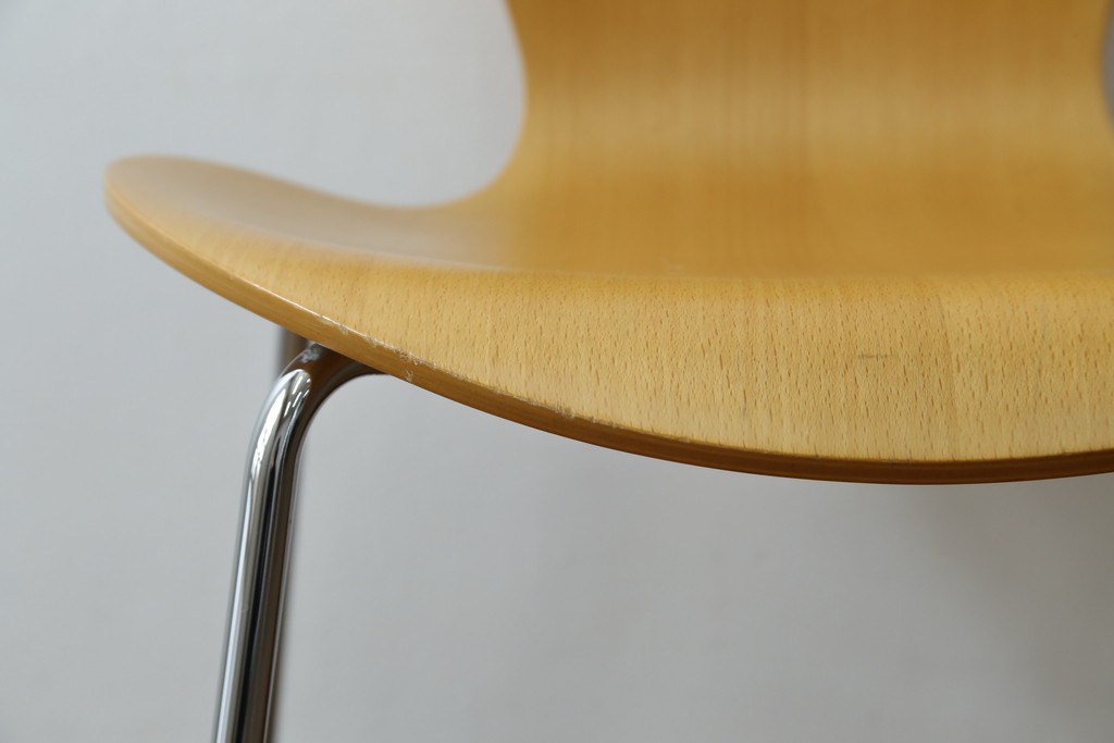 中古　美品　FRITZ HANSEN(フリッツ・ハンセン)　SERIES 7(セブンチェア)　ビーチ材　北欧モダンなお部屋におすすめ!シャープな脚がお洒落なダイニングチェア　(R-084272)