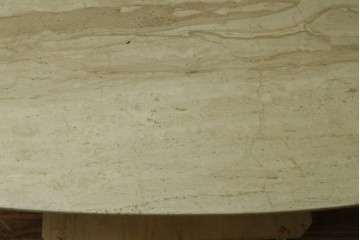 ヨーロッパヴィンテージ　重厚感のある大理石のモダンなローテーブル　(R-084273)