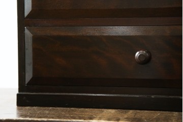 中古　美品　松本民芸家具　立体的なデザインが魅力の凸面小引き出し(卓上収納、小物収納)(R-084274)