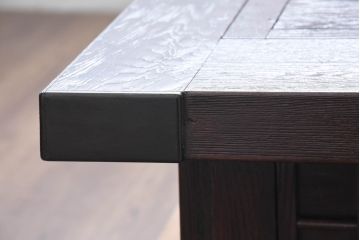 中古　美品　栗材　無垢材　浮造り仕上げ　重厚な佇まいの囲炉裏テーブル(木製火鉢、長火鉢、ローテーブル、センターテーブル、リビングテーブル、座卓)(R-084281)