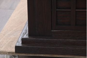 中古　美品　栗材　無垢材　浮造り仕上げ　重厚な佇まいの囲炉裏テーブル(木製火鉢、長火鉢、ローテーブル、センターテーブル、リビングテーブル、座卓)(R-084281)