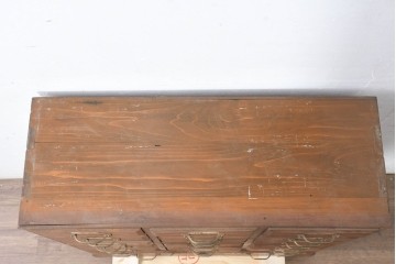 【簡易リペア限定品】　和製アンティーク　引き出し17杯　小物収納におすすめの小振りなチェスト　(R-084286)